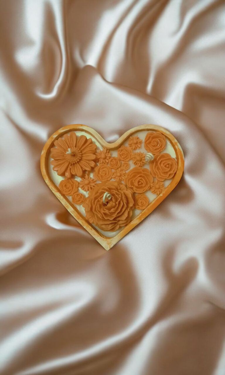 Heart bowl Soy Scented Candle | Ceramic Bowl | 6 oz